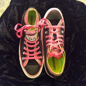 Converse all stars size 10 excellent!